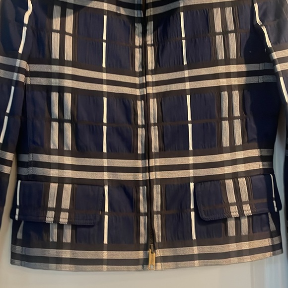 BURBERRY Slim Fit Crop Jacket - Picture 4 of 7